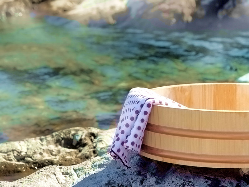 Healing hot spring